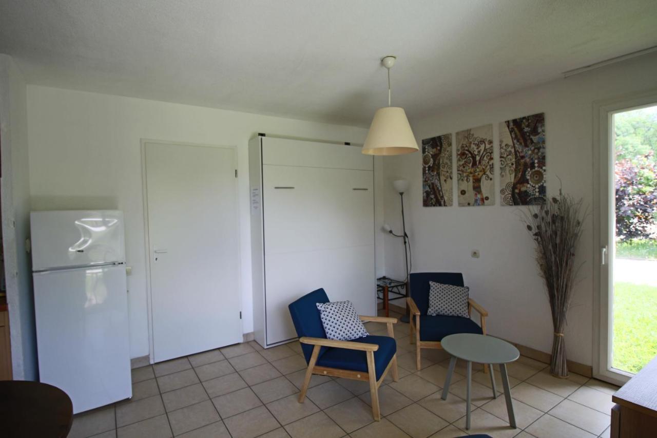"Chezvero46" Residence 3 Etoiles Avec Piscine, Wifi Et Velos Prayssac Exterior photo